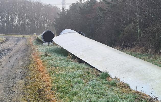 Wind turbine blades on the ground